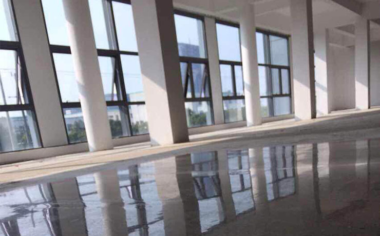 金潤(rùn)彩色鋼化地坪